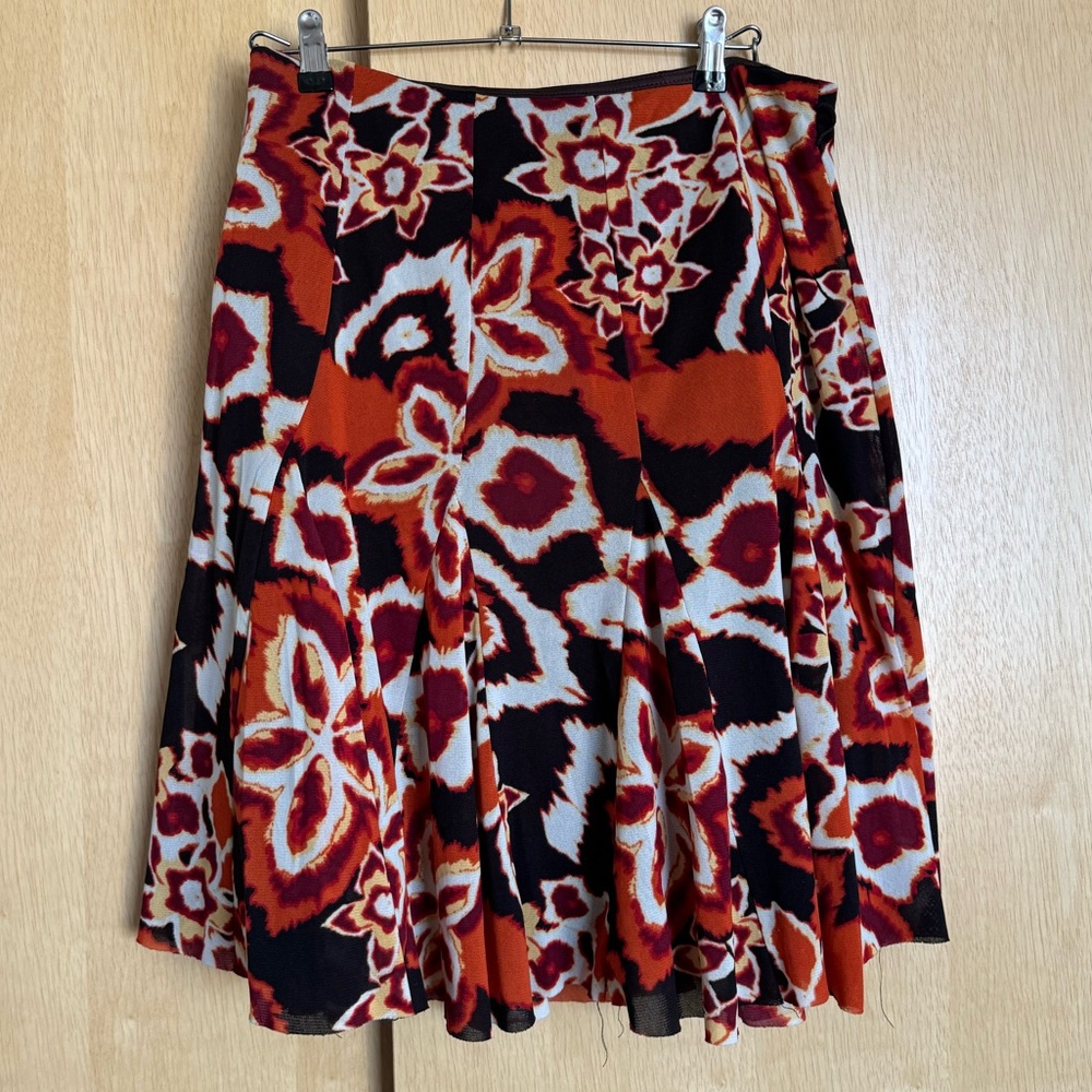 midi skirt